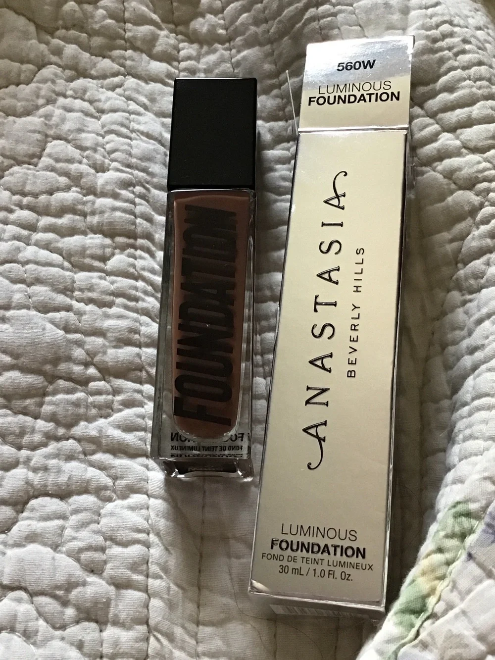 New Anastasia Beverly Hills Luminous Foundation 560W- Deep warm beige undertone